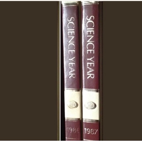 SCIENCE YEAR The World Book Science Annual 1986 - Picture 2 of 5